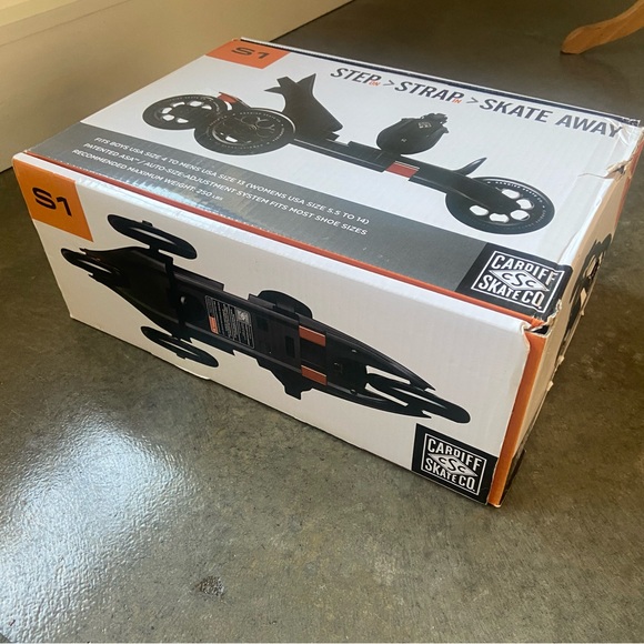 CA Strap-On Skates🌴🛼 - Picture 7 of 9